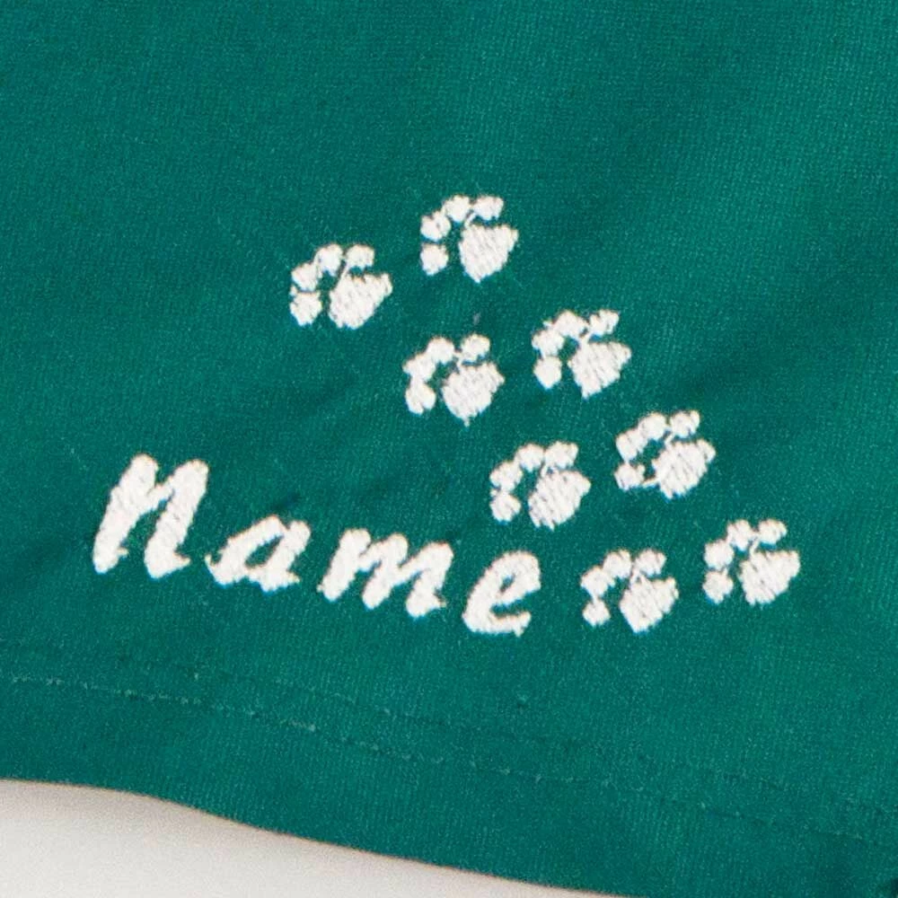 Besticktes Halstuch Pfotenspur + Name 3 Besticktes Halstuch Pfotenspur + Name – Bild 3